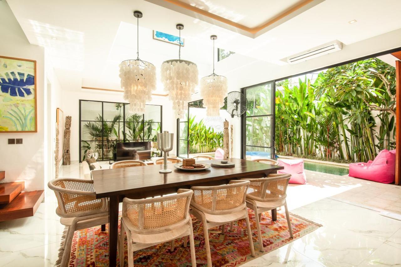 Luxury Villa Devina I Seminyak I Yoga & Gym Buitenkant foto
