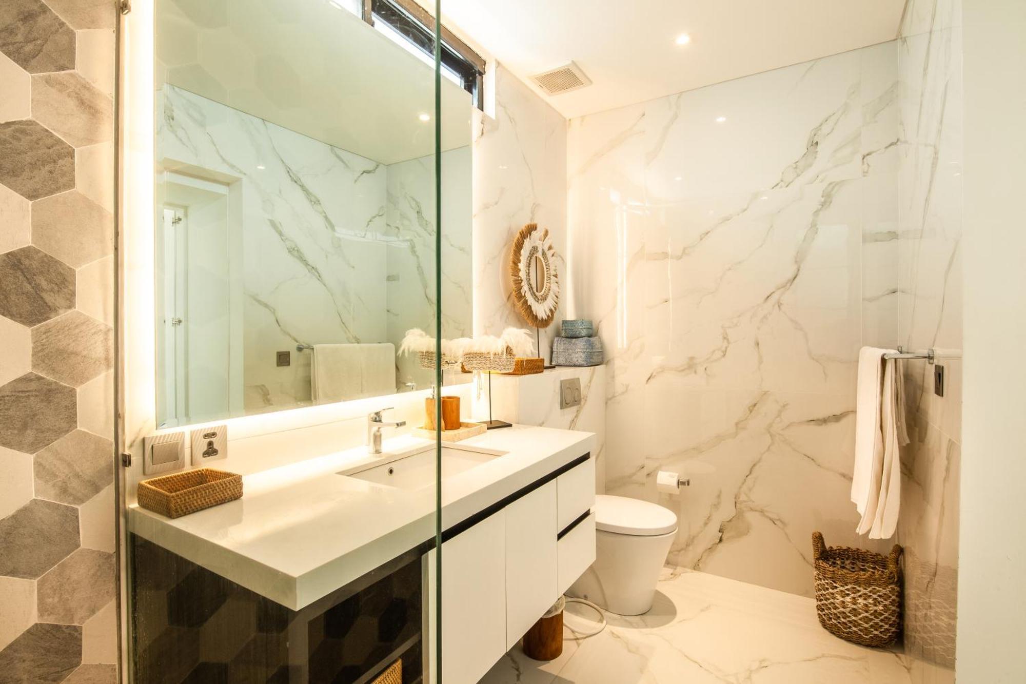 Luxury Villa Devina I Seminyak I Yoga & Gym Buitenkant foto