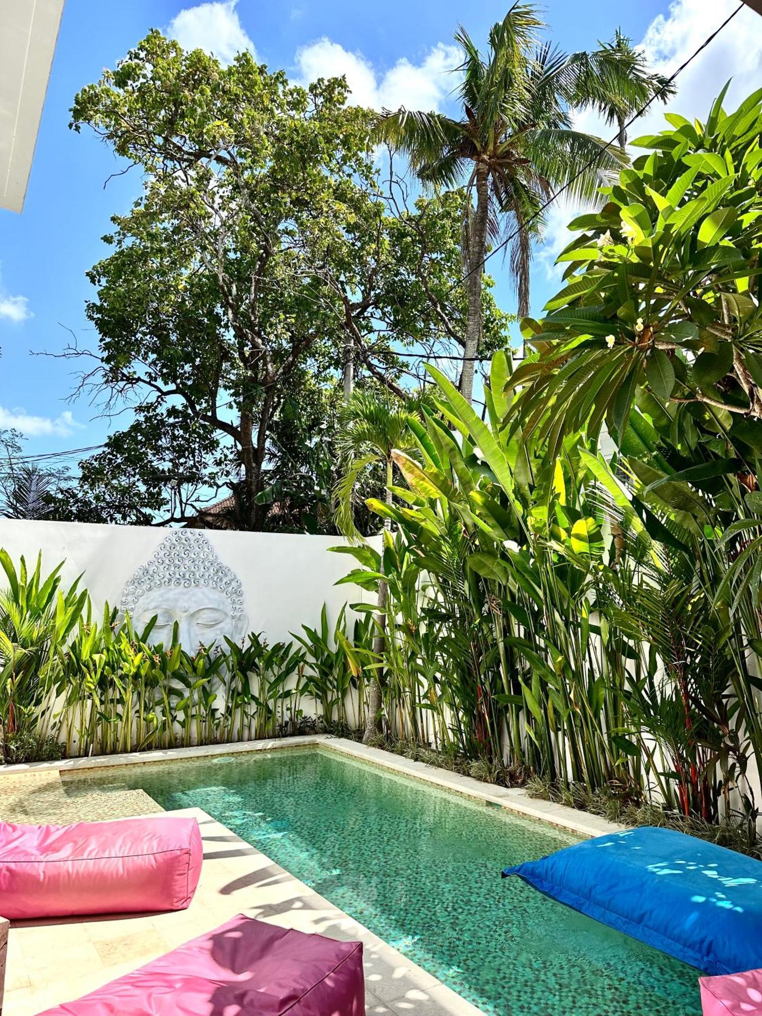 Luxury Villa Devina I Seminyak I Yoga & Gym Buitenkant foto